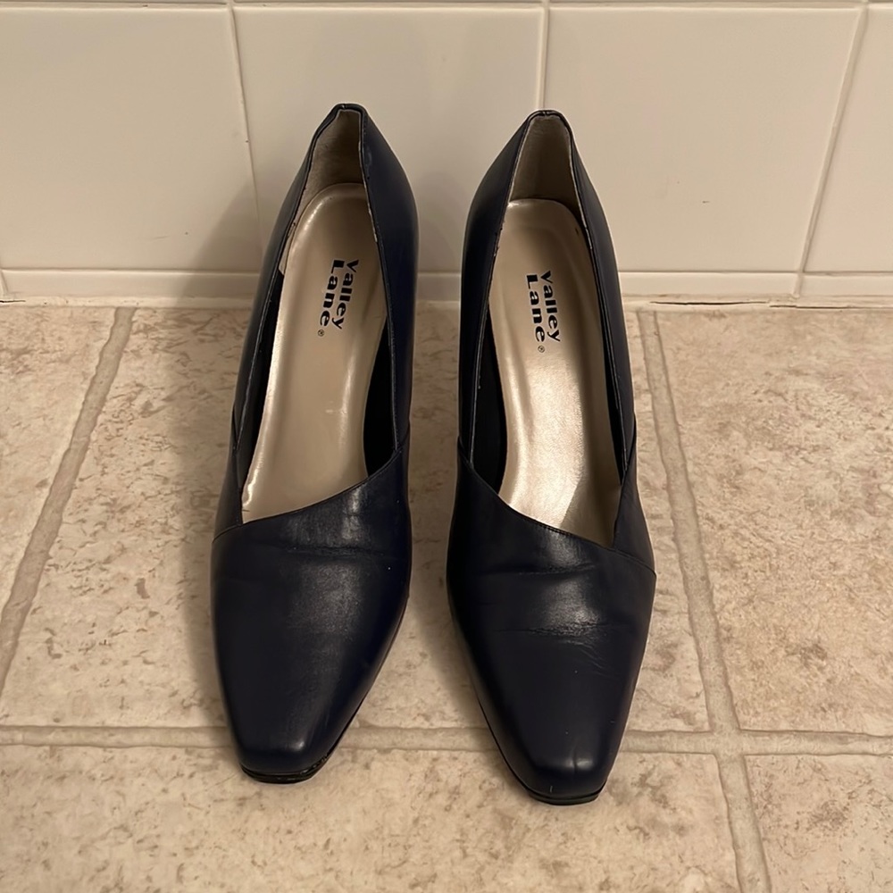Valley Lane Navy Blue Heels